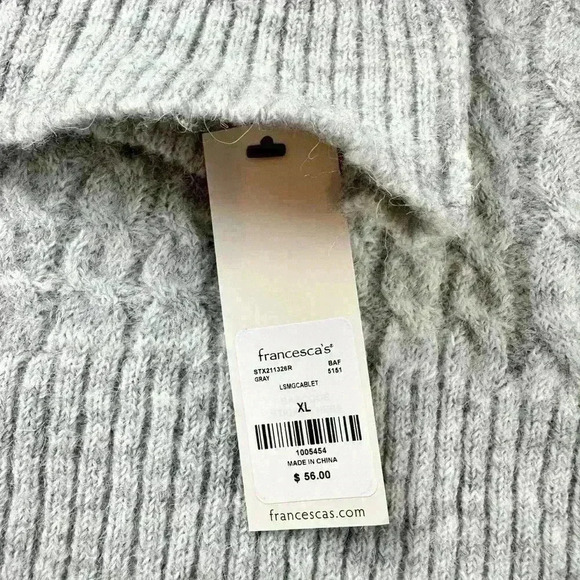 NWT - Francesca’s Miami Collection Becci Turtleneck Pullover (Size XL) - Picture 4 of 5